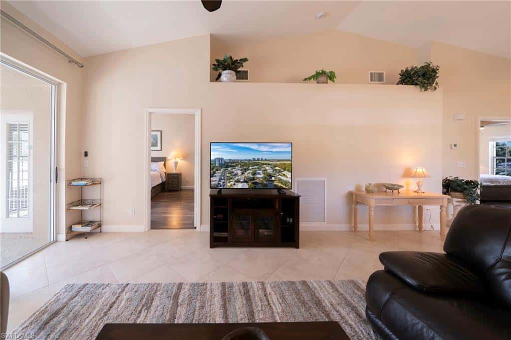 440 Wiggins Lake Ct #201, Naples, photo 9