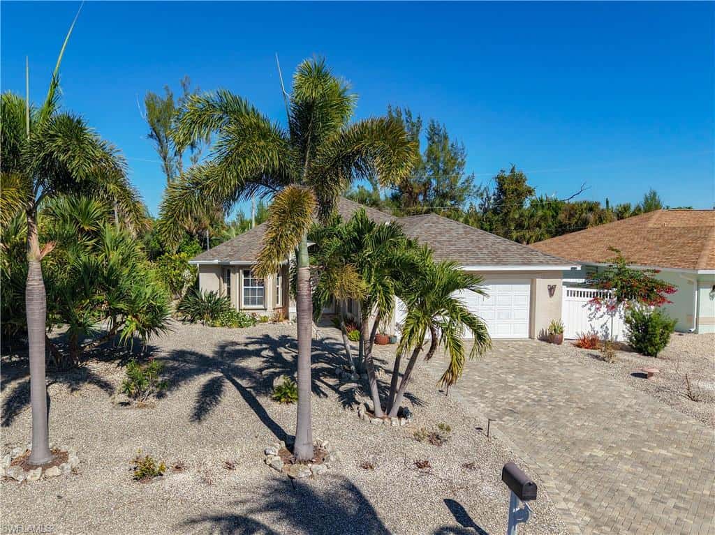 3472 Manatee Dr, St. James City, photo 6