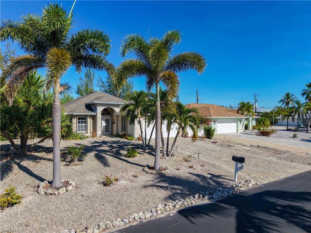 3472 Manatee Dr, St. James City, photo 10