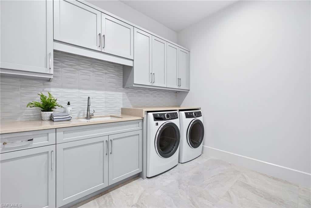 16732 Lucarno Way, Naples, photo 28