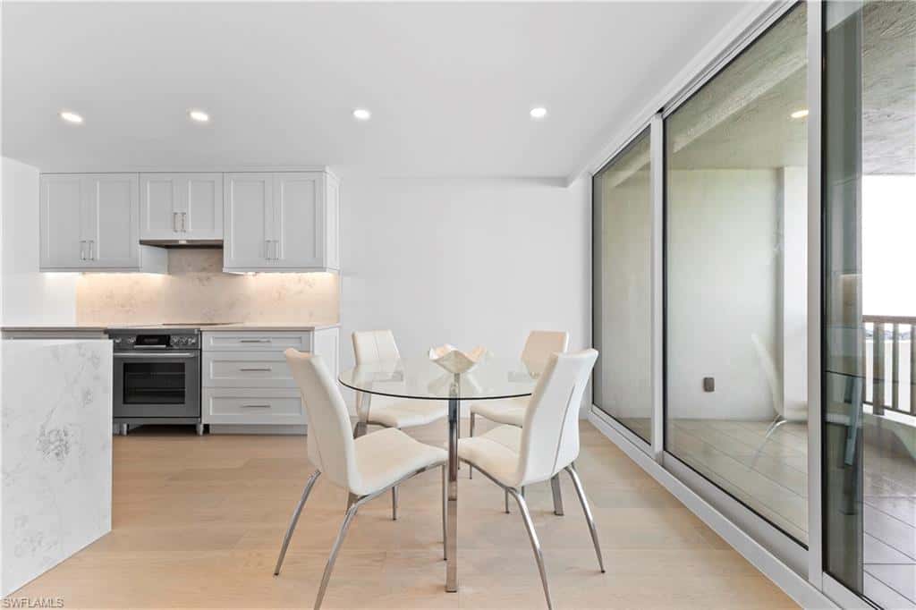 2388 Gulf Shore Blvd #204, Naples, photo 13