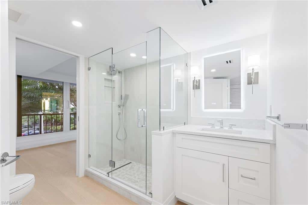 2388 Gulf Shore Blvd #204, Naples, photo 26