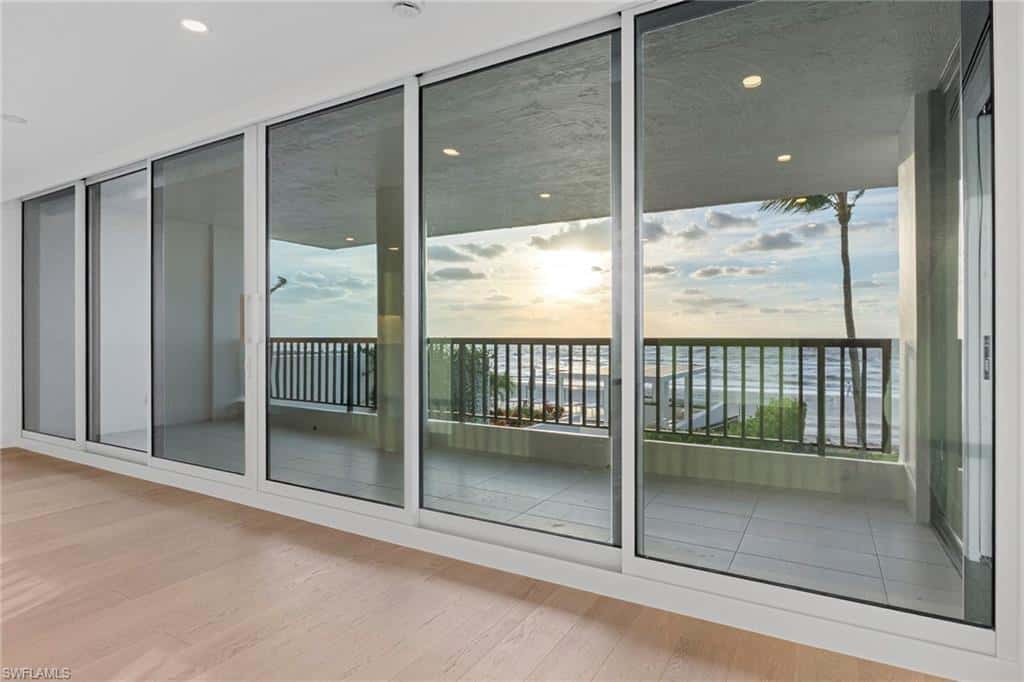2388 Gulf Shore Blvd #204, Naples, photo 4