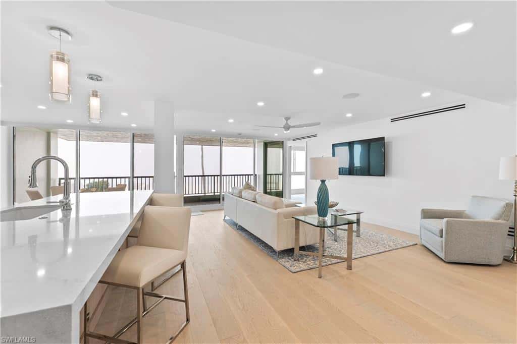 2388 Gulf Shore Blvd #204, Naples, photo 8