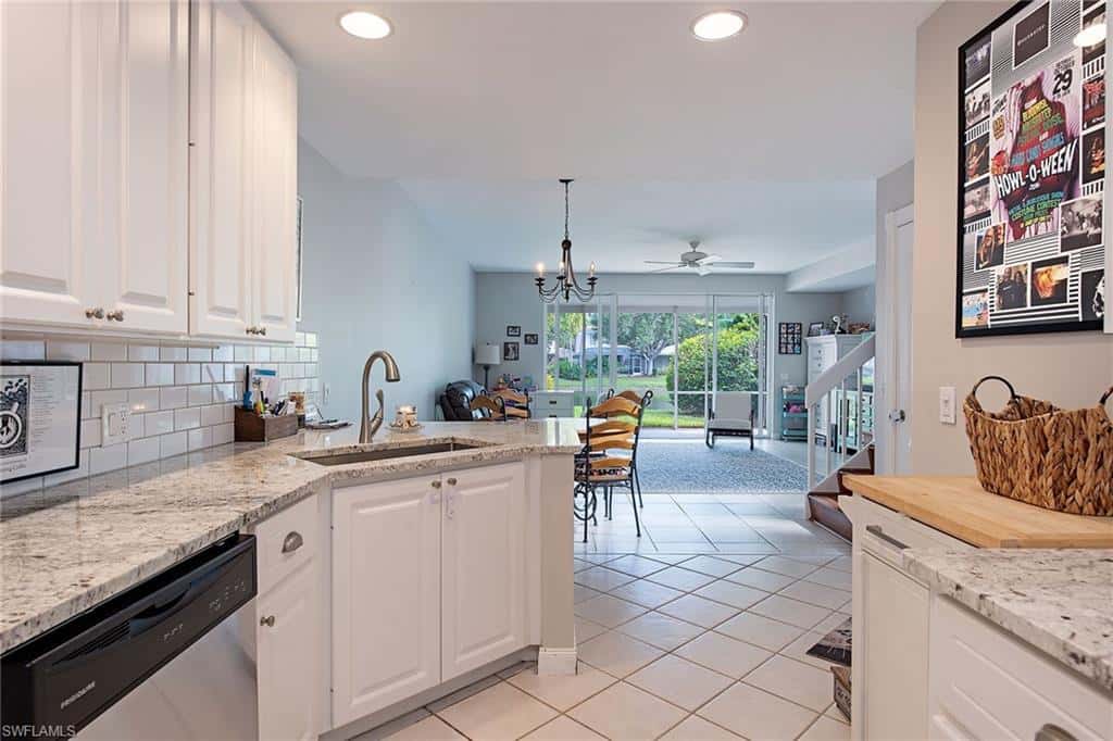 5697 Cove Cir #42, Naples, photo 6