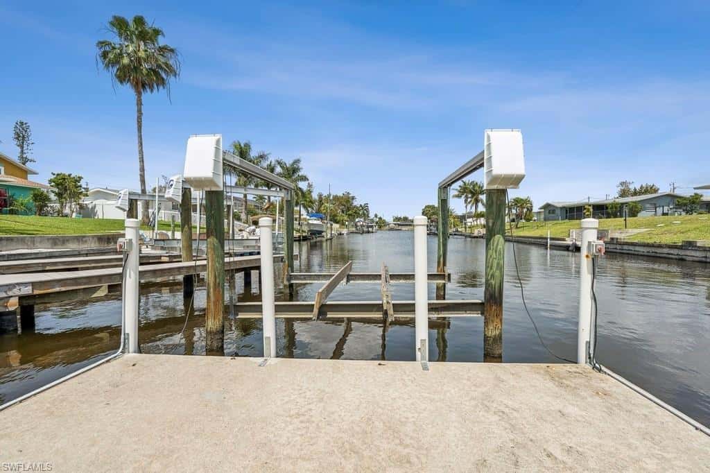 1627 29th Ter, Cape Coral, photo 21