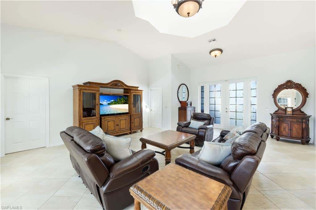 27160 Flamingo Dr, Bonita Springs, photo 9