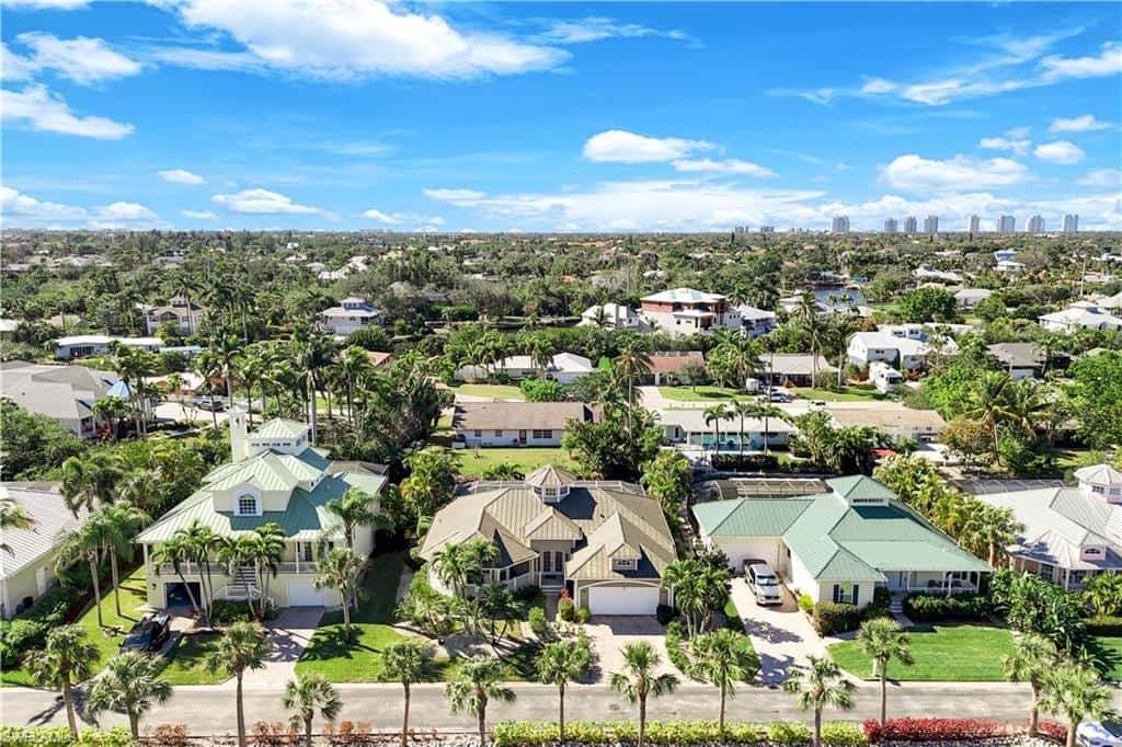 27160 Flamingo Dr, Bonita Springs, photo 4