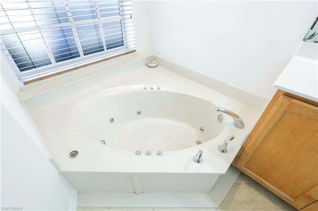 27160 Flamingo Dr, Bonita Springs, photo 25