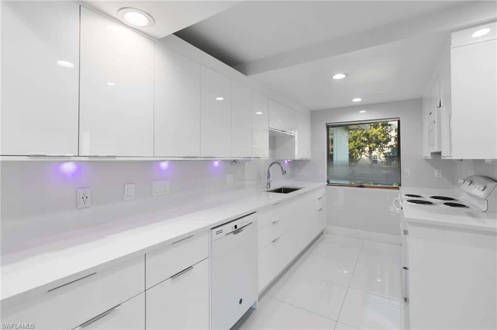 821 Palm St, Marco Island, photo 6