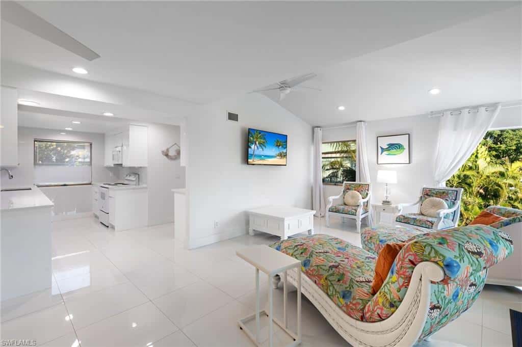 821 Palm St, Marco Island, photo 5