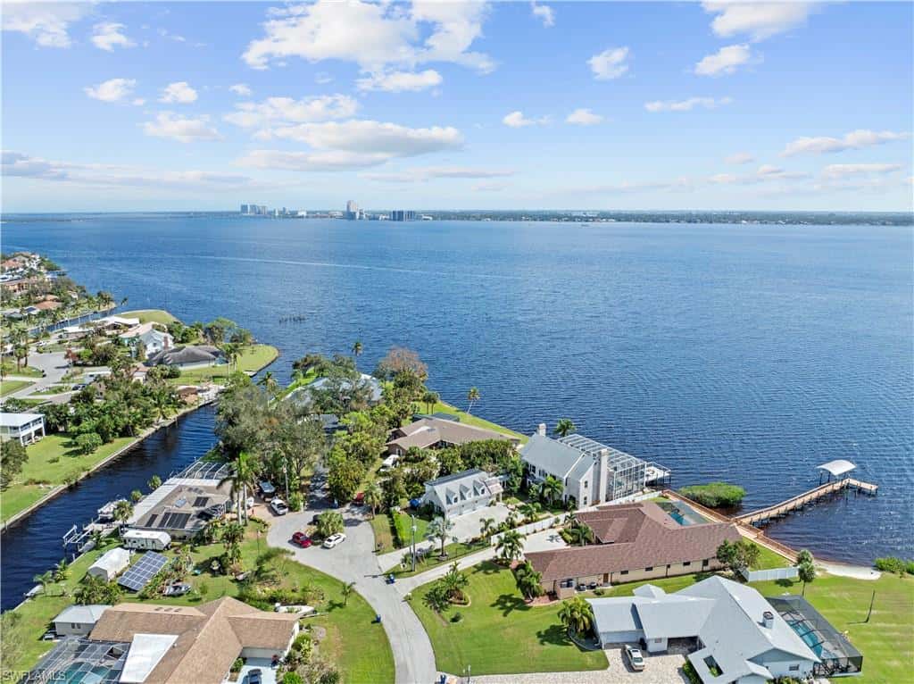 1807 Coral Cir, North Fort Myers, photo 41