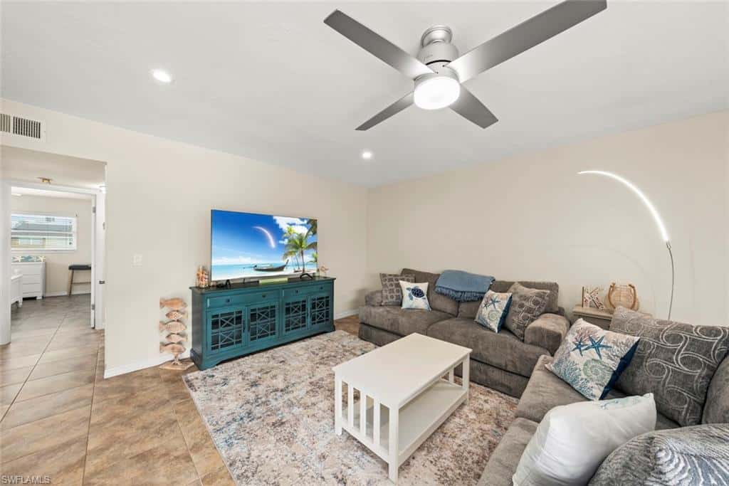 601 Periwinkle Way #d5, Sanibel, photo 17