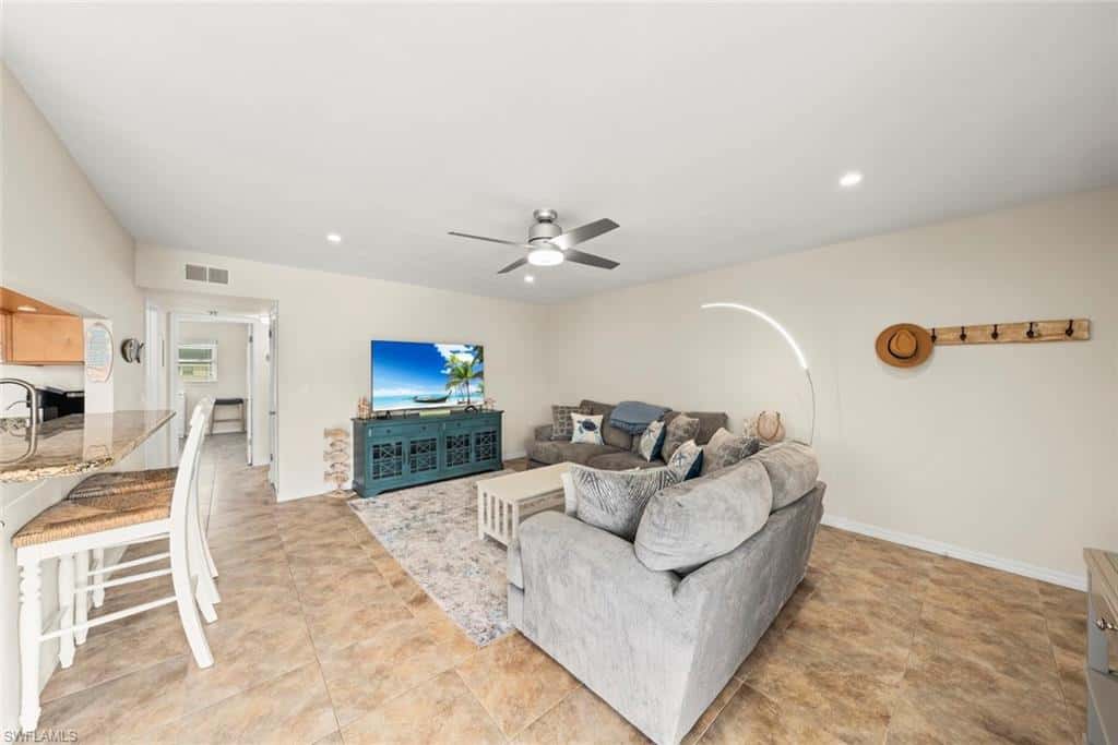 601 Periwinkle Way #d5, Sanibel, photo 16