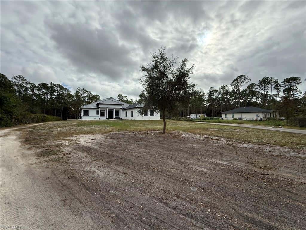 570 31st St, Naples, photo 16