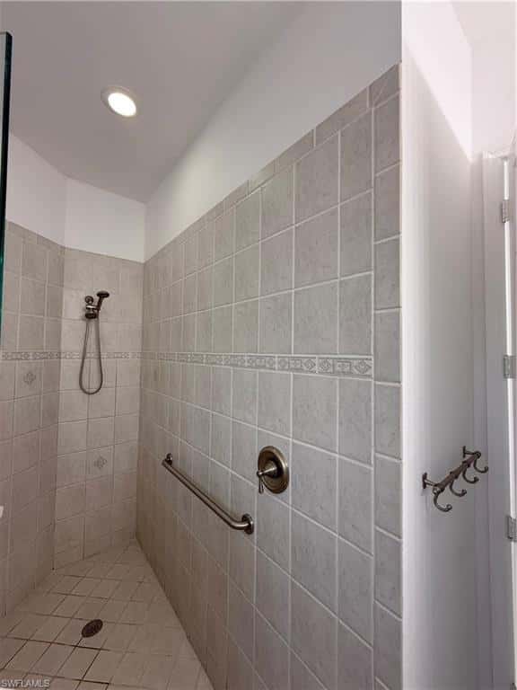 570 31st St, Naples, photo 29