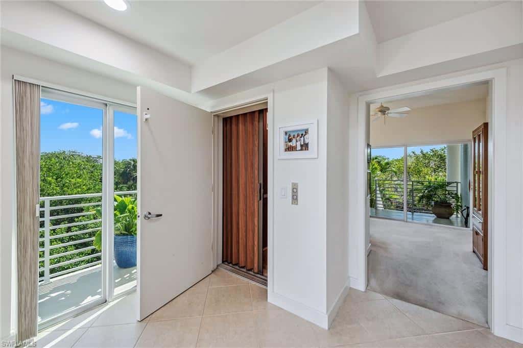 616 Waterside Dr, Marco Island, photo 4