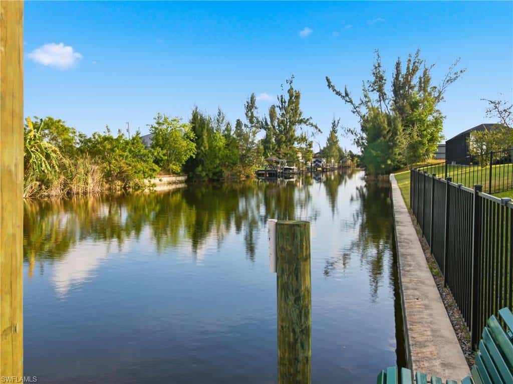 2233 17th Pl, Cape Coral, photo 36