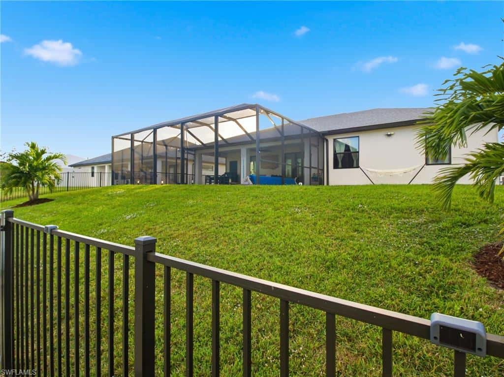 2233 17th Pl, Cape Coral, photo 29