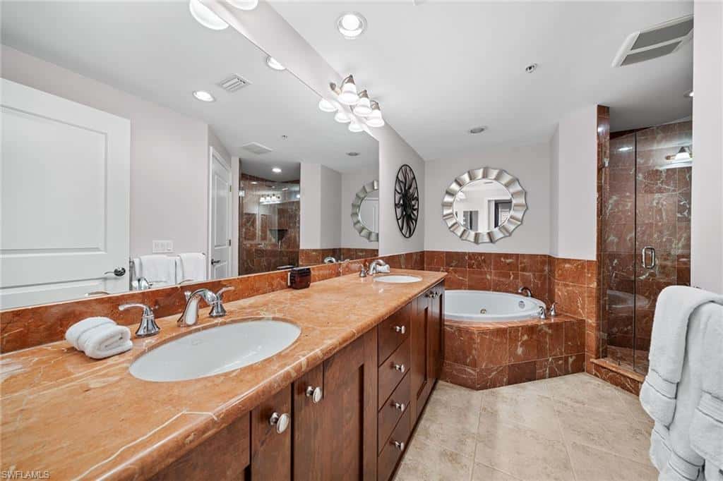 1015 Sandpiper St #d105, Naples, photo 22