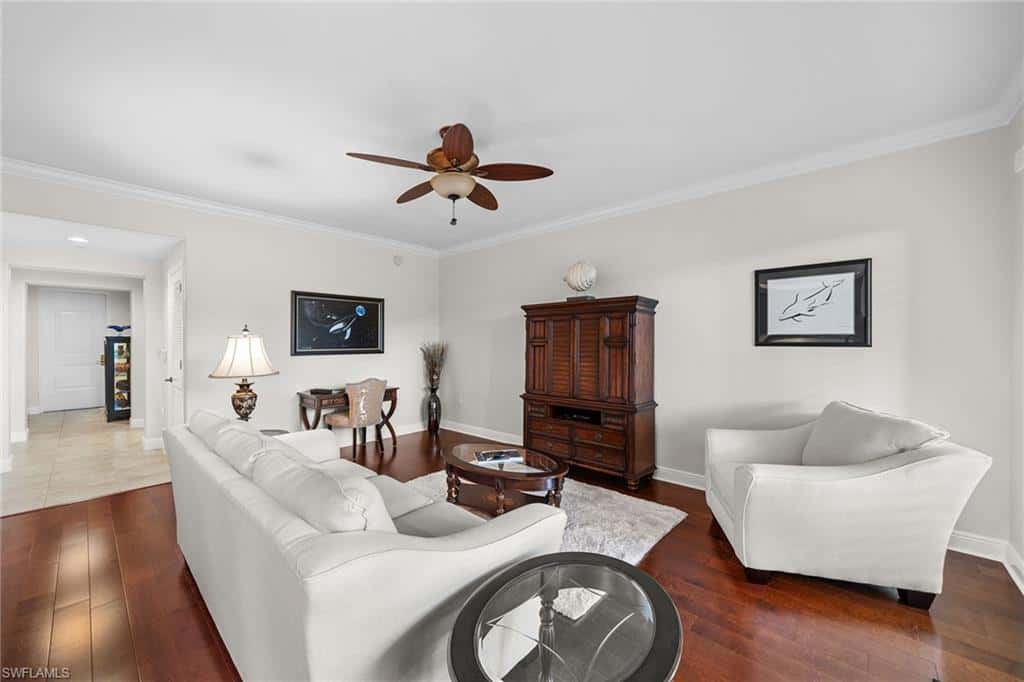1015 Sandpiper St #d105, Naples, photo 7