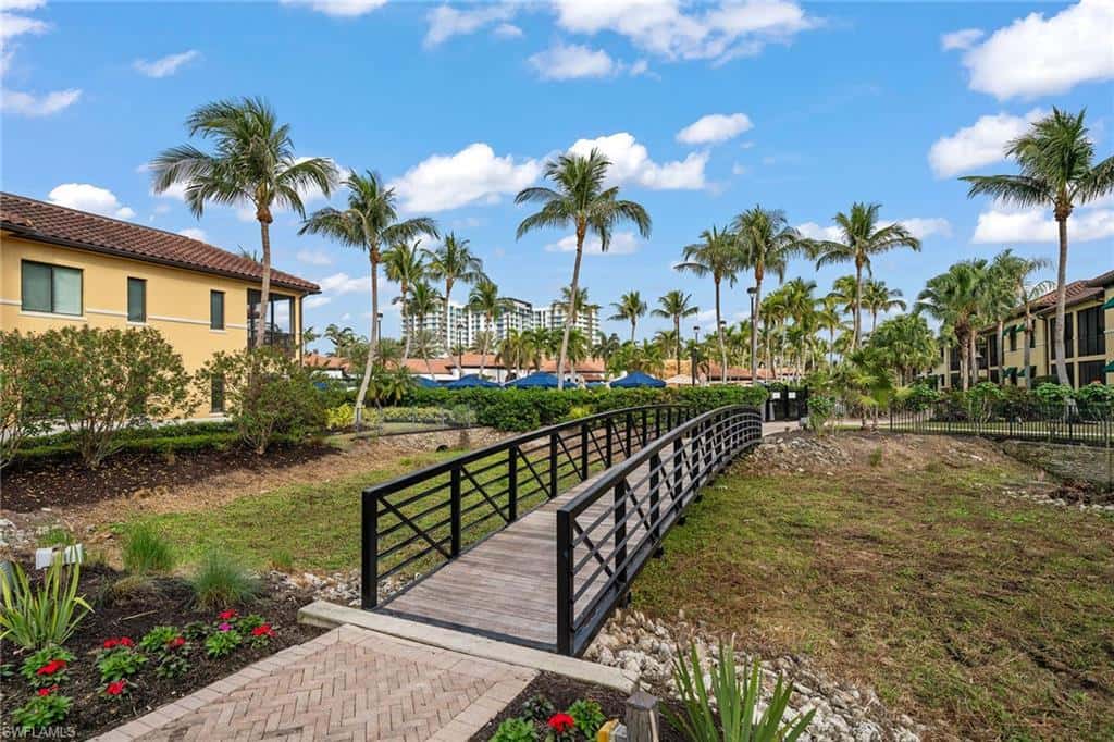 1015 Sandpiper St #d105, Naples, photo 33