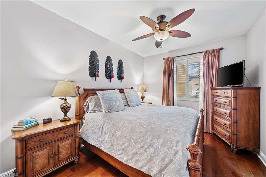 1015 Sandpiper St #d105, Naples, photo 18