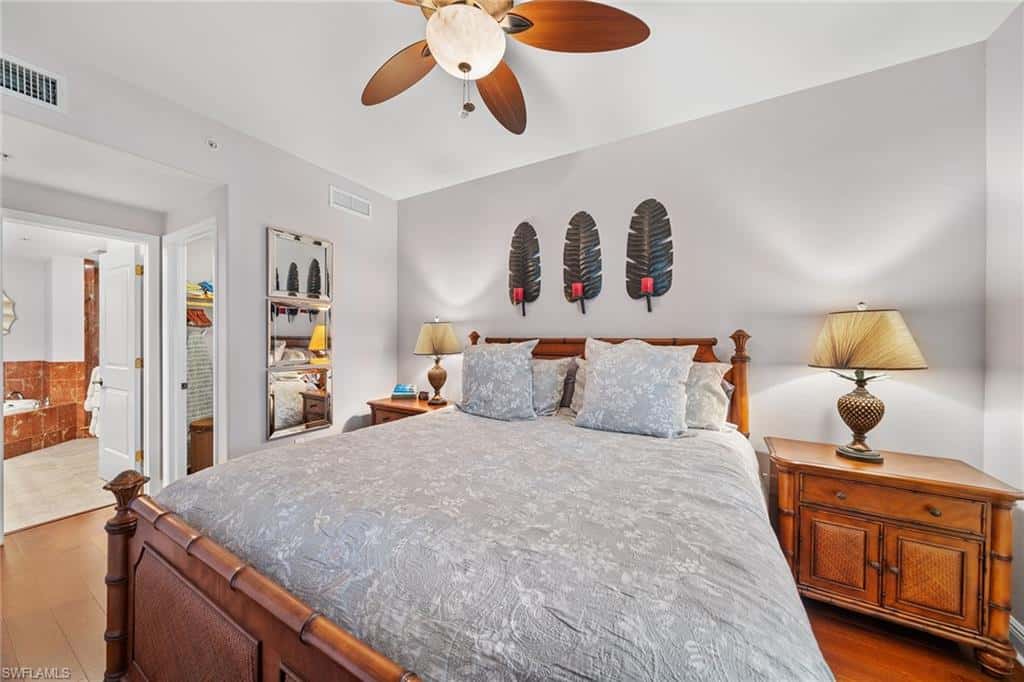 1015 Sandpiper St #d105, Naples, photo 19