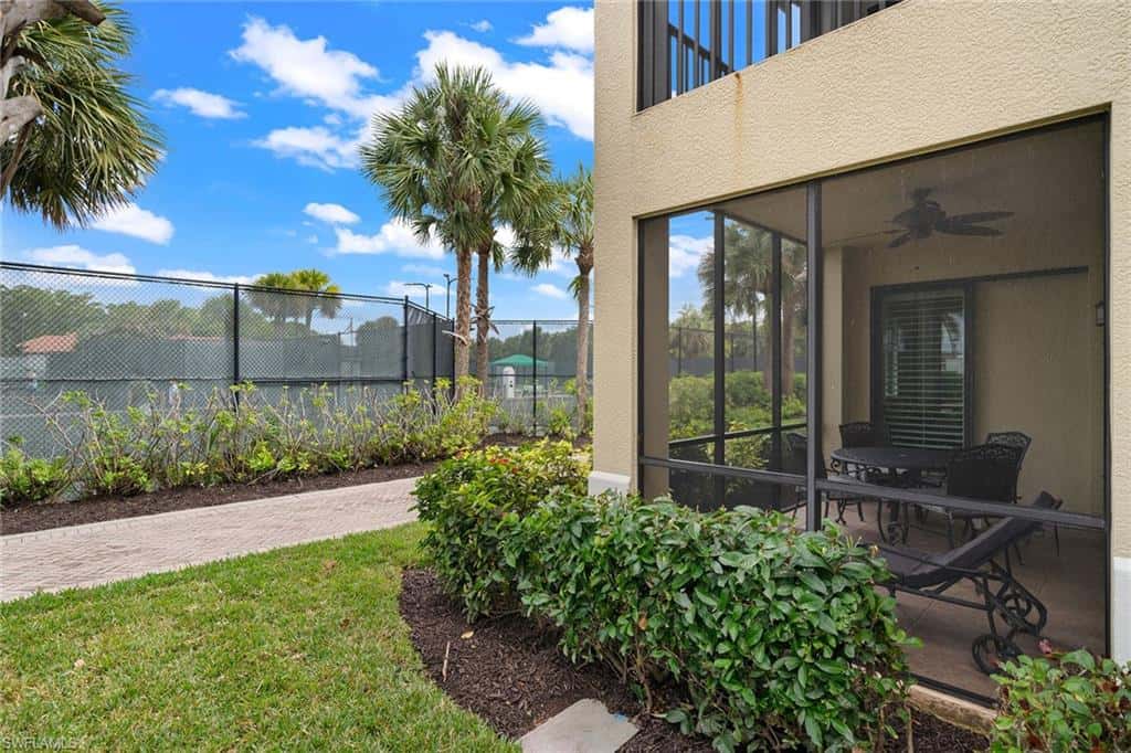1015 Sandpiper St #d105, Naples, photo 31
