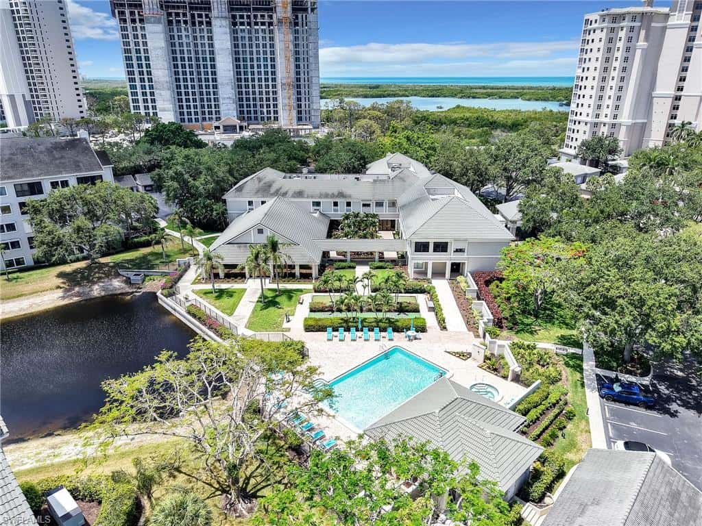 1001 Arbor Lake Dr #1007, Naples, photo 35