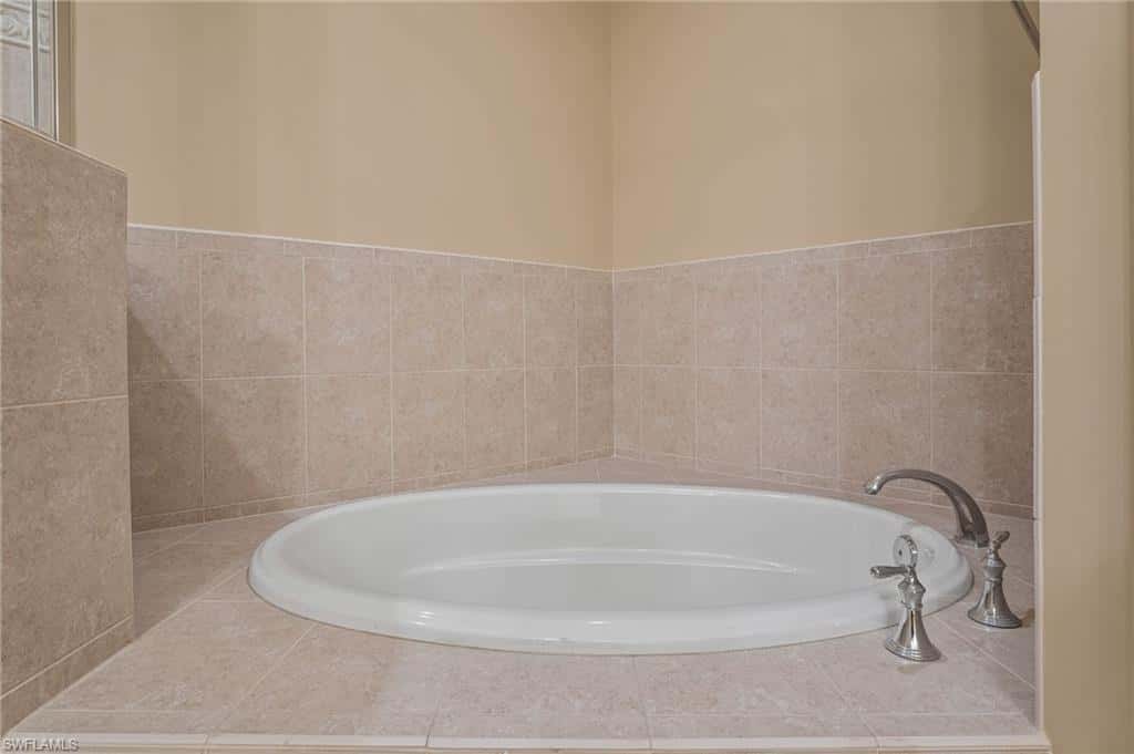 5793 Cape Harbour Dr #615, Cape Coral, photo 23