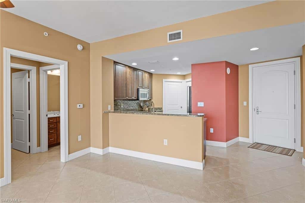 5793 Cape Harbour Dr #615, Cape Coral, photo 4