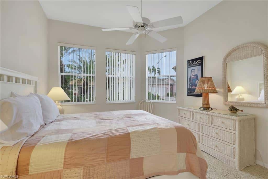 9519 Mariners Cove Ln, Fort Myers, photo 9