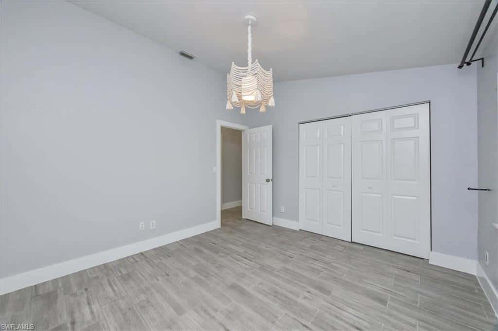 6161 Waxmyrtle Way, Naples, photo 17