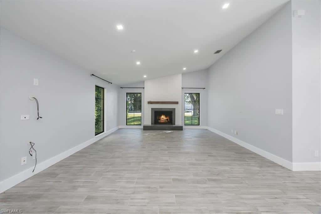 6161 Waxmyrtle Way, Naples, photo 7