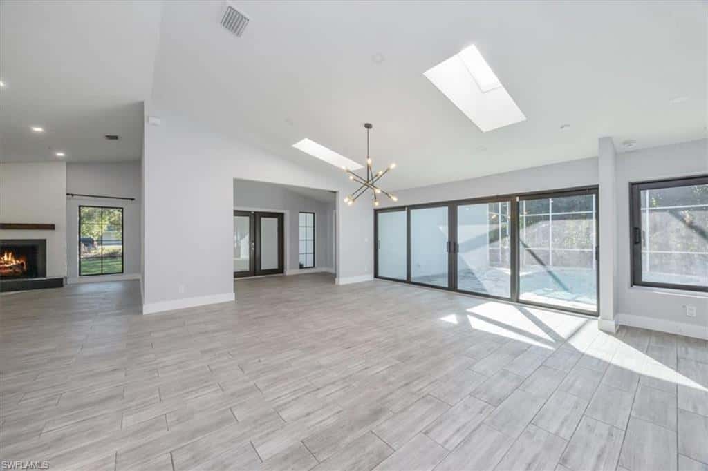 6161 Waxmyrtle Way, Naples, photo 4