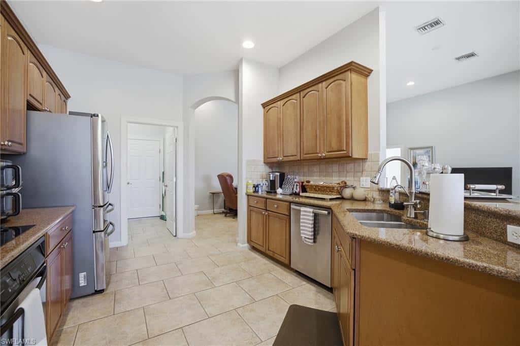 22140 Long Leaf Trail Dr, Estero, photo 18