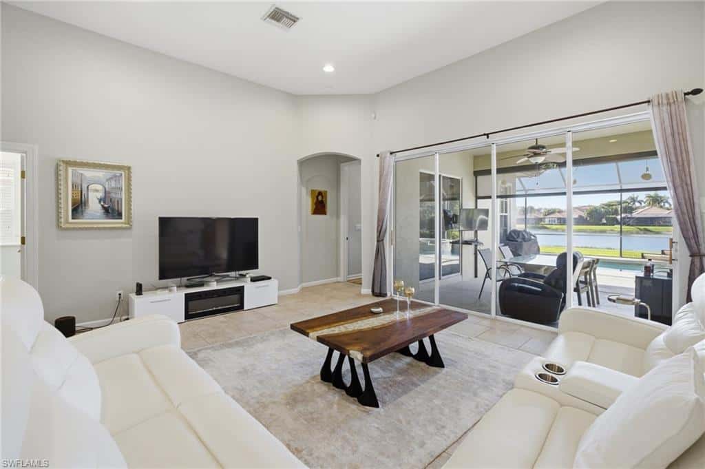 22140 Long Leaf Trail Dr, Estero, photo 4