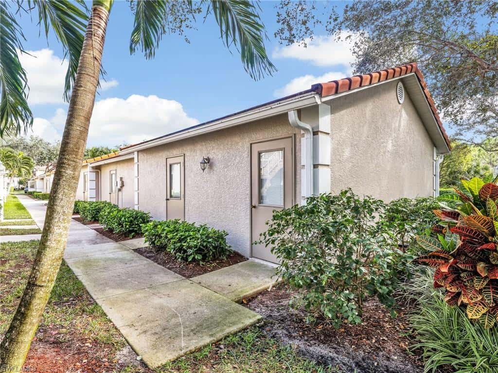 725 Saratoga Cir #a101, Naples, photo 28