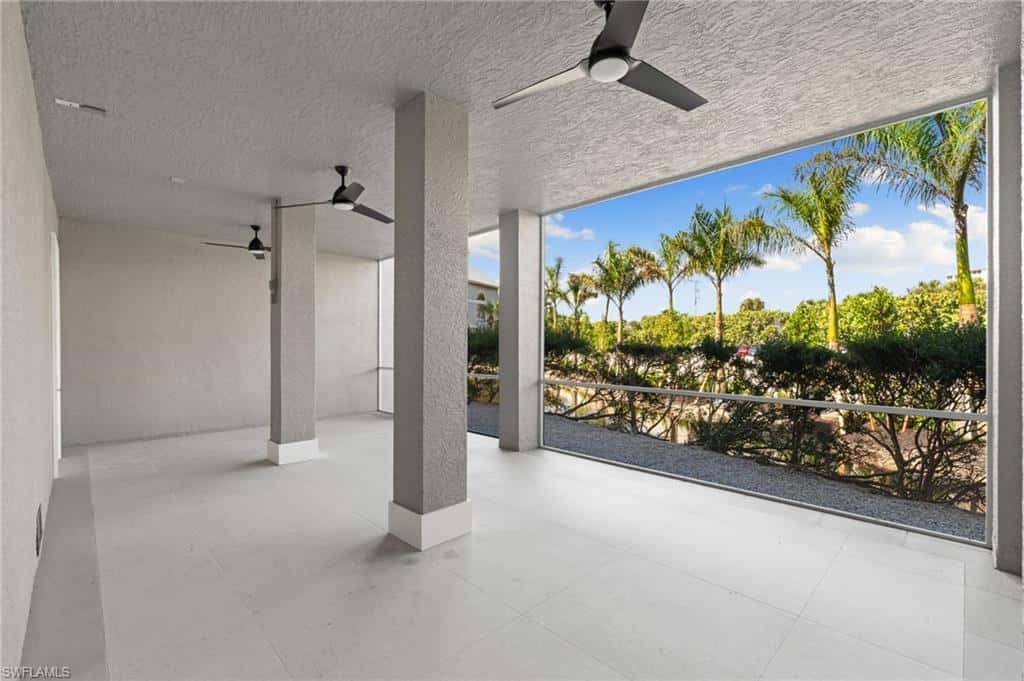 121 Barefoot Cir #16, Bonita Springs, photo 35