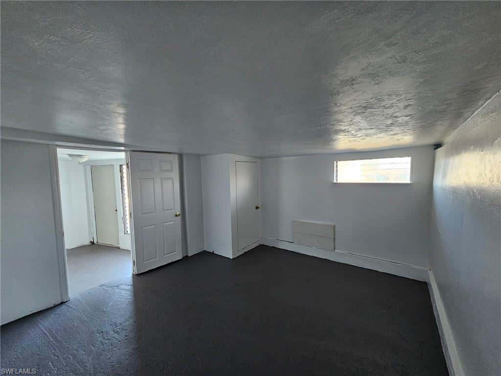 315 Pettit Dr, Naples, photo 10