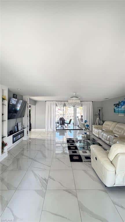 1709 44th Ter, Cape Coral, photo 4