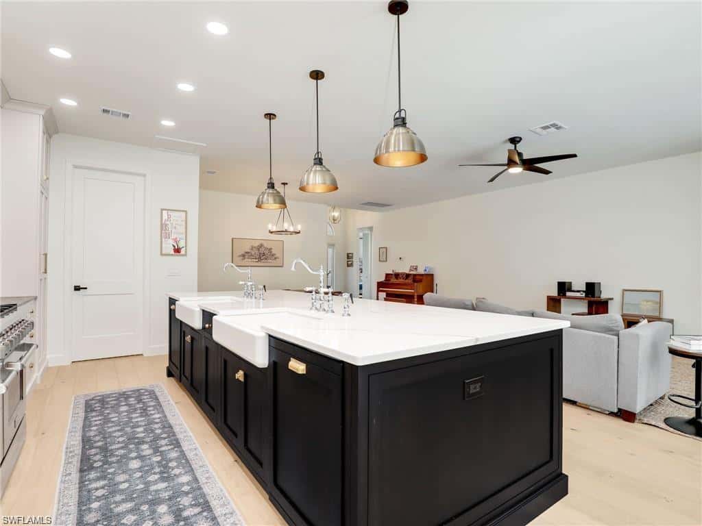 8850 Springwood Ct, Bonita Springs, photo 23