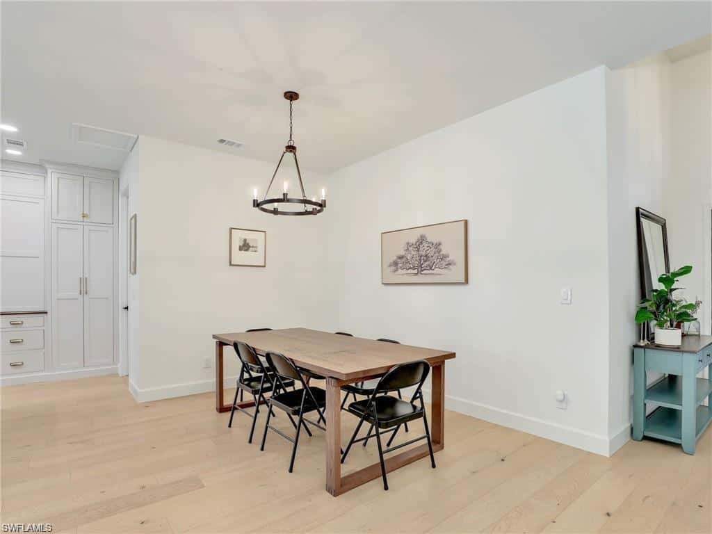 8850 Springwood Ct, Bonita Springs, photo 9
