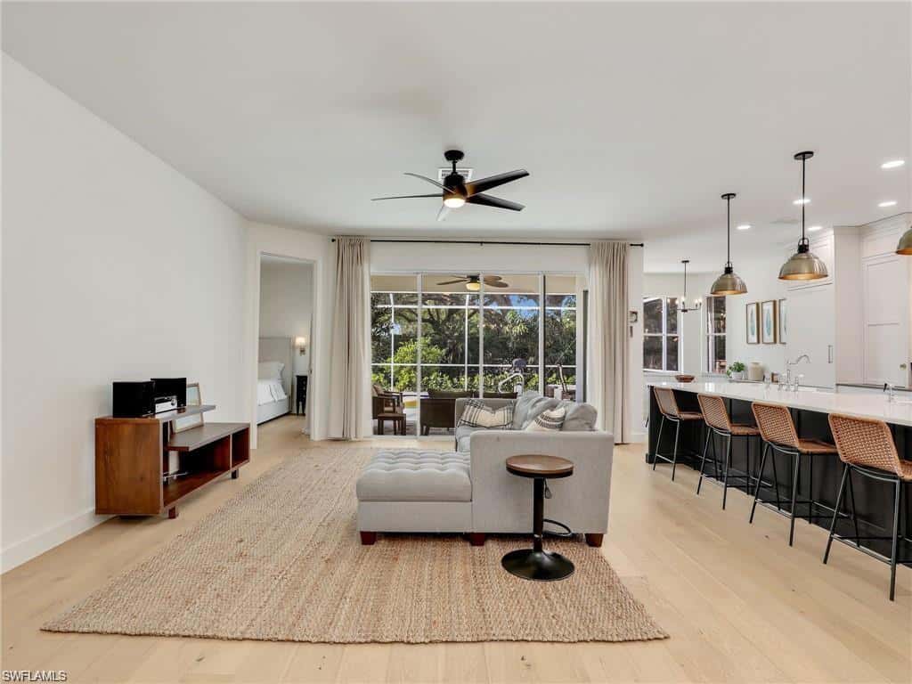 8850 Springwood Ct, Bonita Springs, photo 10