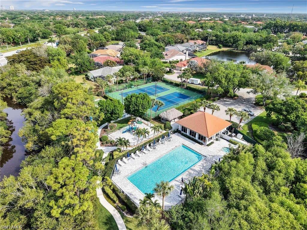 8850 Springwood Ct, Bonita Springs, photo 41