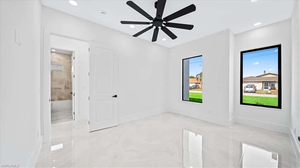 526 4th St, Cape Coral, photo 27