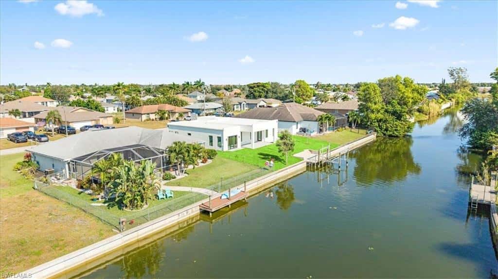 526 4th St, Cape Coral, photo 42