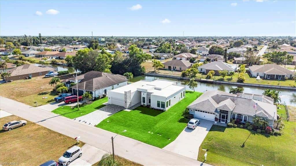 526 4th St, Cape Coral, photo 47