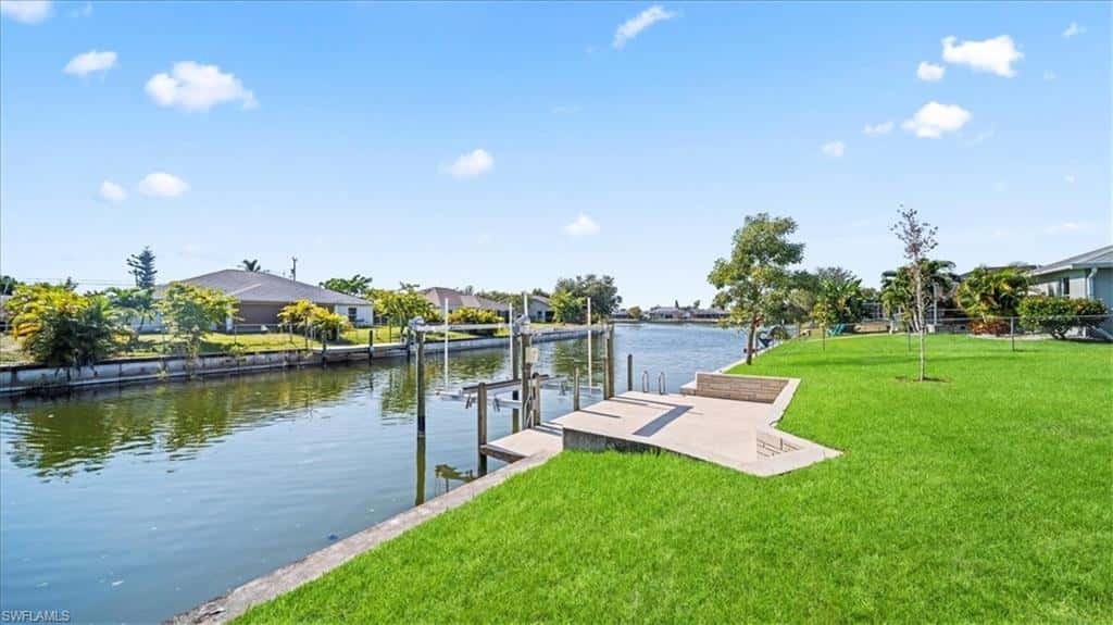 526 4th St, Cape Coral, photo 10